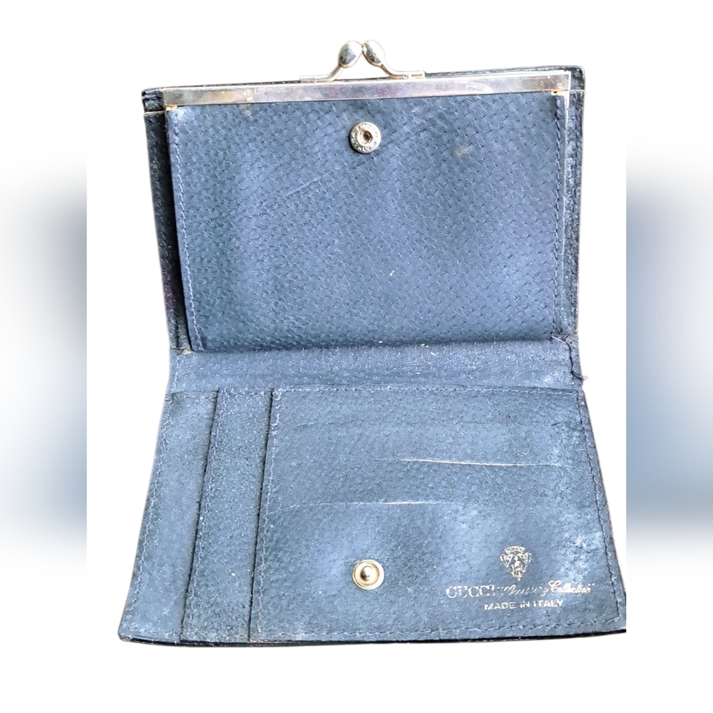 EC Vintage Gucci Monogram Wallet with Red and Blue Stripe - Picture 8 of 14